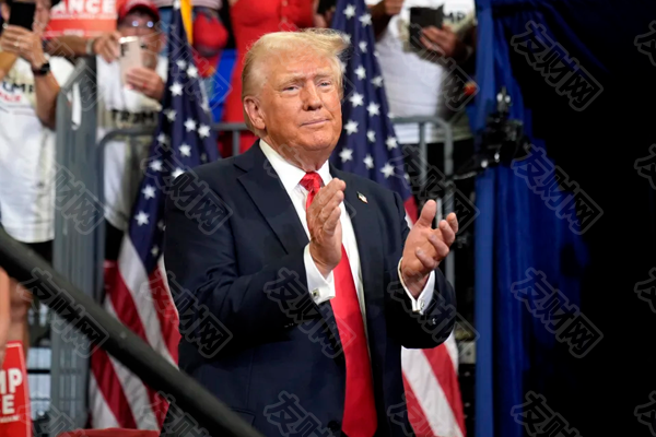 2024年11月07日:特朗普宣布再次赢得美国总统大选 道指期货飙升1000点