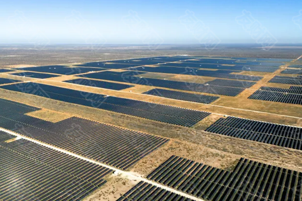 2025年03月25日:报告称 太阳能占2024年美国新增电力的84%